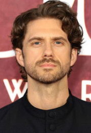 Aaron Tveit