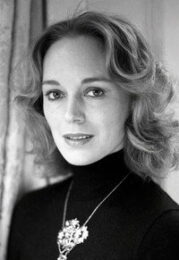 Catriona MacColl
