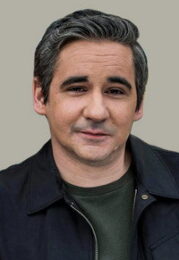 Iain Robertson