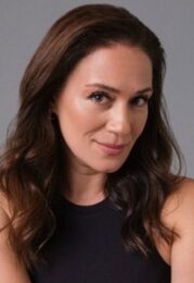 Özge Borak