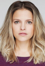 Sarah-Jeanne Labrosse